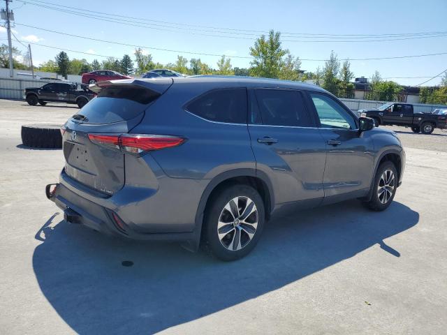 5TDGZRBHXMS074766 - 2021 TOYOTA HIGHLANDER XLE Серый фото 3