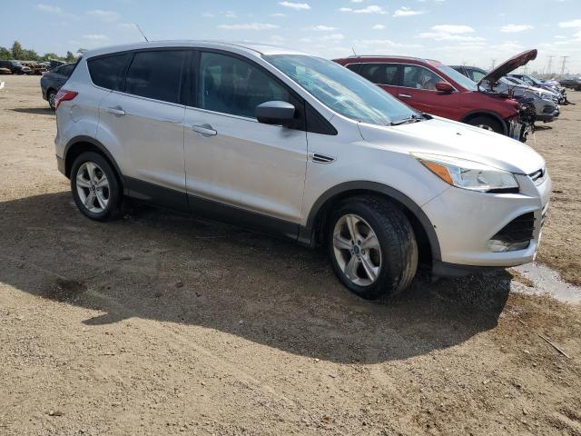 1FMCU0GX8FUB03524 - 2015 FORD ESCAPE SE SILVER photo 4