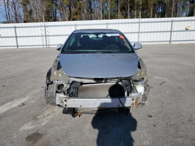 1G1ZC5E09CF209879 - 2012 CHEVROLET MALIBU 1LT SILVER photo 5