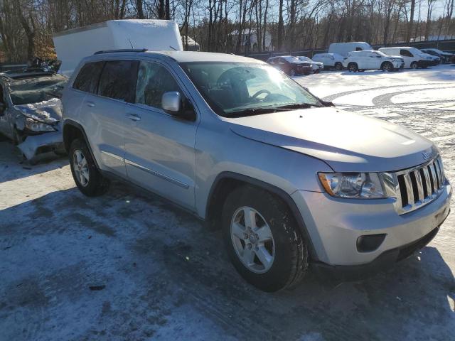 1J4RR4GG7BC556616 - 2011 JEEP GRAND CHER LAREDO SILVER photo 4