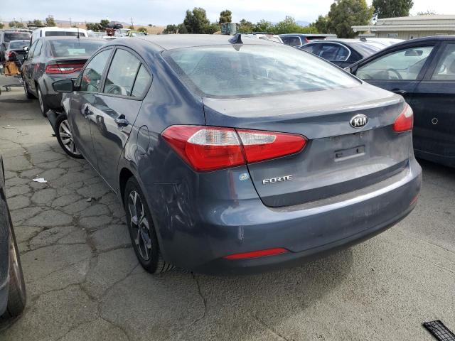 KNAFX4A61G5557719 - 2016 KIA FORTE LX GRAY photo 2