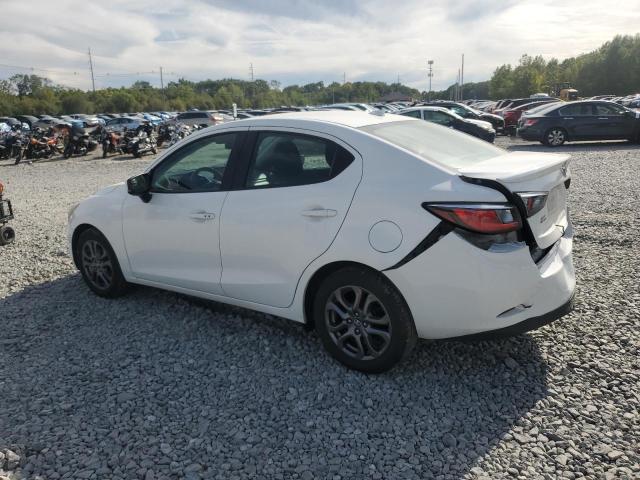 3MYDLBYV1KY504586 - 2019 TOYOTA YARIS L WHITE photo 2