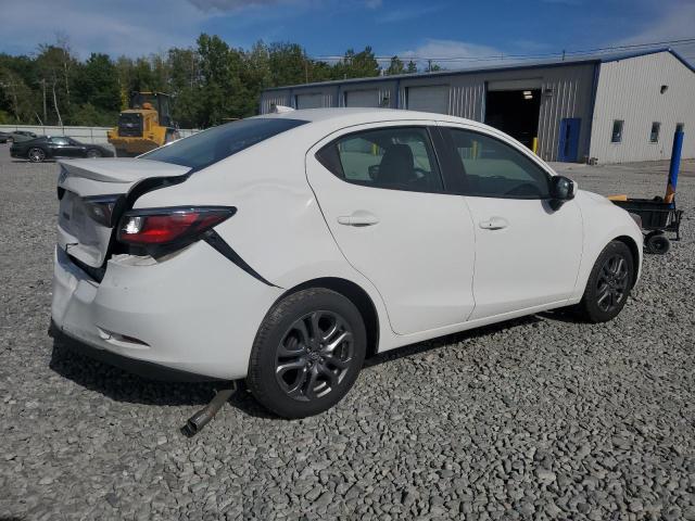 3MYDLBYV1KY504586 - 2019 TOYOTA YARIS L WHITE photo 3