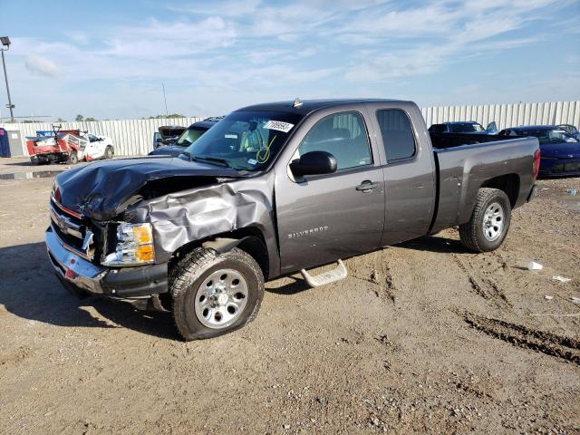 1GCRCREA7BZ108876 - 2011 CHEVROLET SILVERADO C1500  LS GRAY photo 1