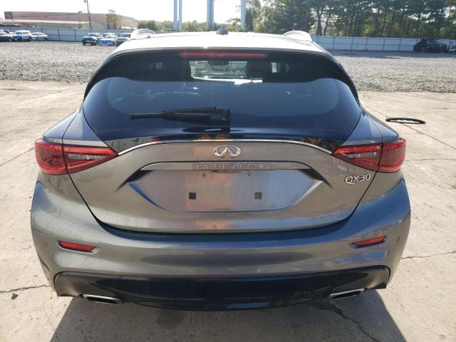 SJKCH5CP9HA030452 - 2017 INFINITI QX30 BASE GRAY photo 6