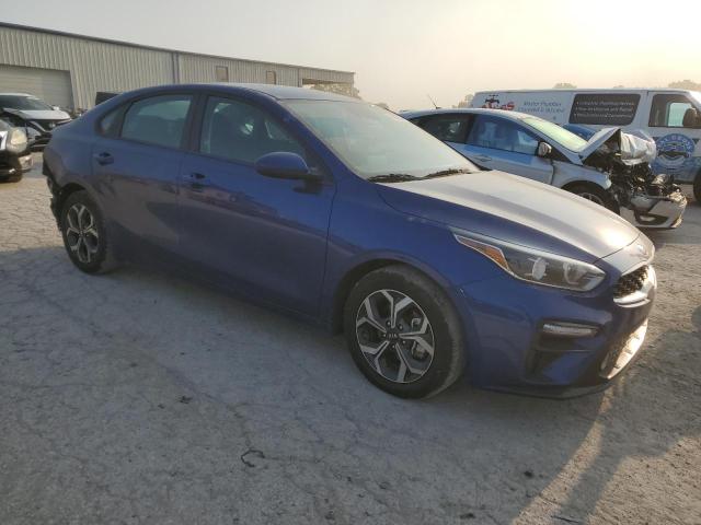 3KPF24AD1ME389807 - 2021 KIA FORTE FE BLUE photo 4