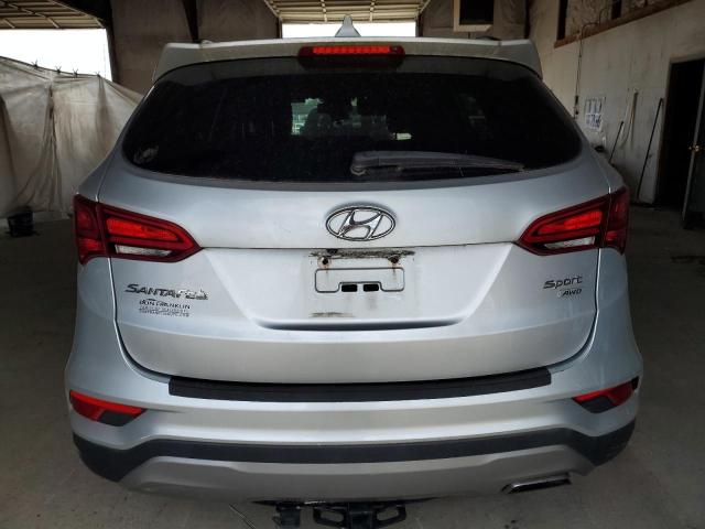 5XYZUDLBXHG494891 - 2017 HYUNDAI SANTA FE S SILVER photo 6
