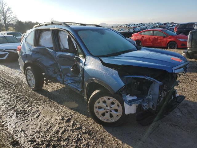 JF2SKACC7KH568718 - 2019 SUBARU FORESTER BLUE photo 4