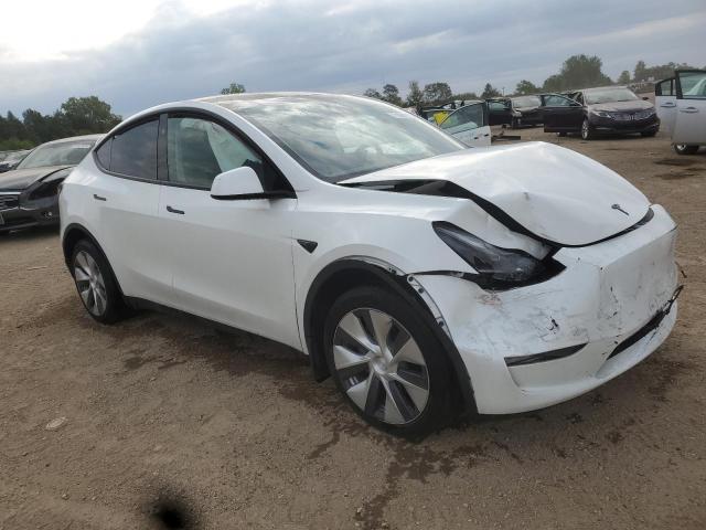 7SAYGDEE5PF790775 - 2023 TESLA MODEL Y WHITE photo 4