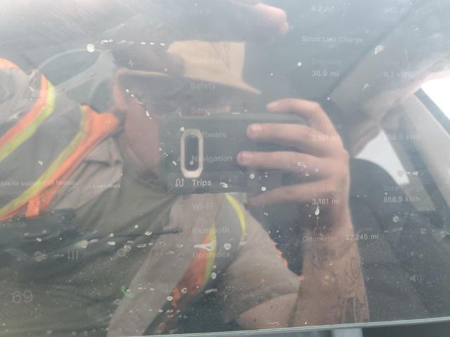 7SAYGDEE5PF790775 - 2023 TESLA MODEL Y WHITE photo 9