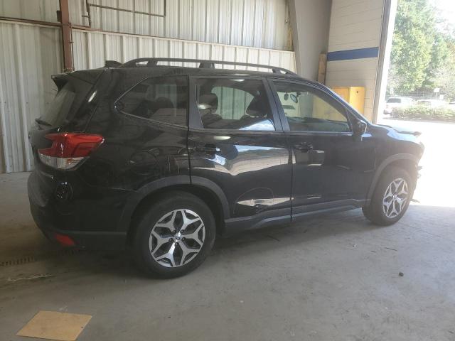 JF2SKAEC4NH473079 - 2022 SUBARU FORESTER PREMIUM BLACK photo 3