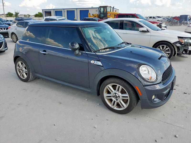 WMWSV3C55DT477950 - 2013 MINI COOPER S ნაცრისფერი ფოტო 4