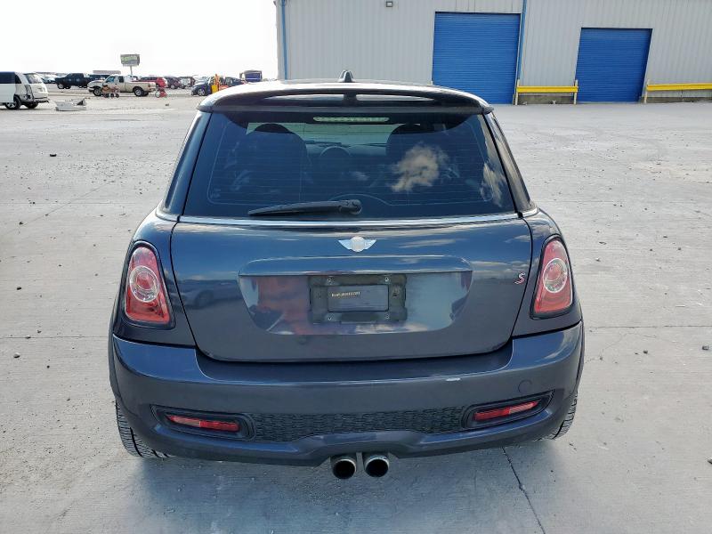WMWSV3C55DT477950 - 2013 MINI COOPER S ნაცრისფერი ფოტო 6