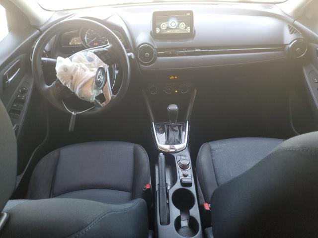 3MYDLBYV5JY321545 - 2018 TOYOTA YARIS IA SILVER photo 8