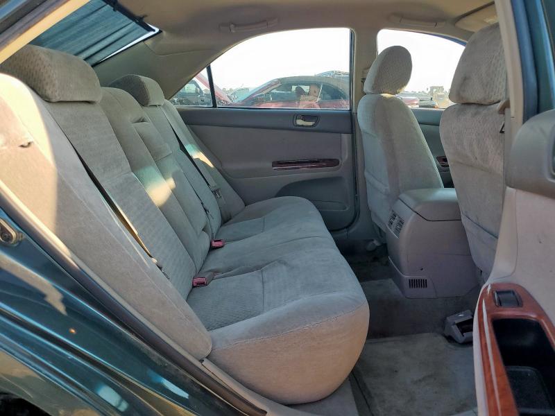 4T1BE32K32U626191 - 2002 TOYOTA CAMRY LE GREEN photo 11