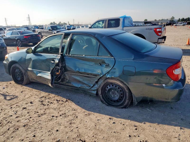 4T1BE32K32U626191 - 2002 TOYOTA CAMRY LE GREEN photo 2