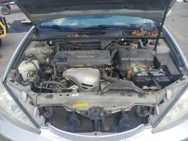 4T1BE30KX5U393238 - 2005 TOYOTA CAMRY LE SILVER photo 11