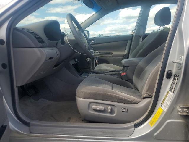 4T1BE30KX5U393238 - 2005 TOYOTA CAMRY LE SILVER photo 7