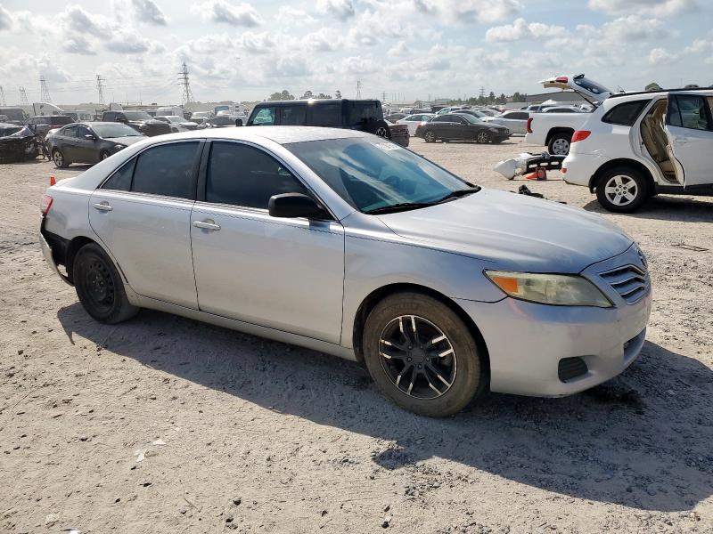 4T1BF3EK4BU641808 - 2011 TOYOTA CAMRY BASE SILVER photo 4
