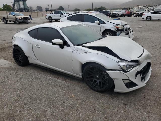 JF1ZNAA10E8700394 - 2014 TOYOTA SCION FR-S WHITE photo 4