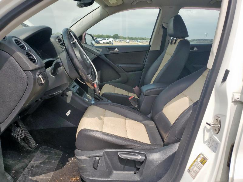 WVGAV7AX4HK034609 - 2017 VOLK TIGUAN S 白色 照片 7