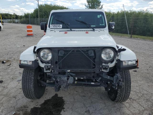 1C4HJXEN0MW741037 - 2021 JEEP WRANGLER UNLIMITED SAHARA WHITE photo 5