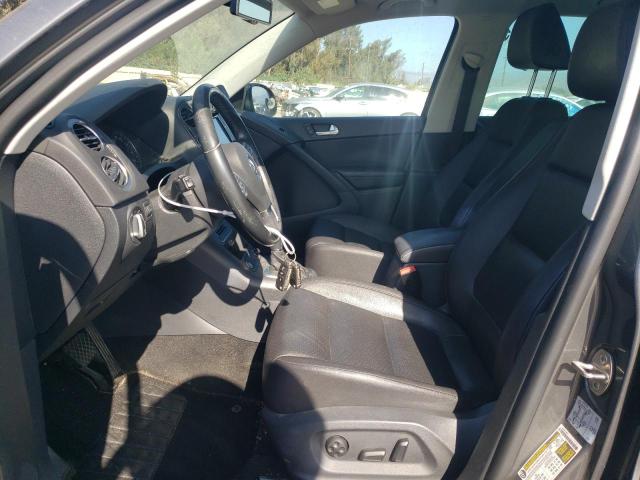 WVGAV7AX2GW544710 - 2016 VOLKSWAGEN TIGUAN S Сірий фото 7