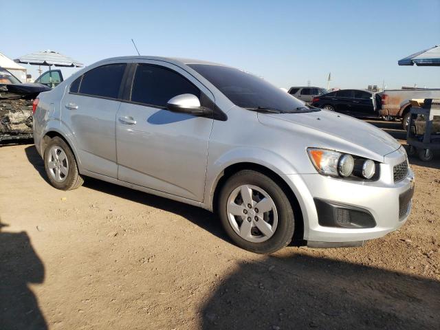 1G1JA5SH6F4136290 - 2015 CHEVROLET SONIC LS GRAY photo 4