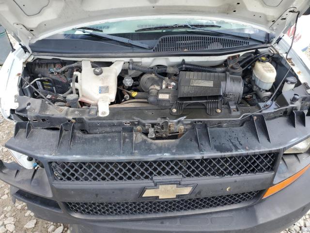 1GCZGGBA3A1179552 - 2010 CHEVROLET EXPRESS G2 WHITE photo 12