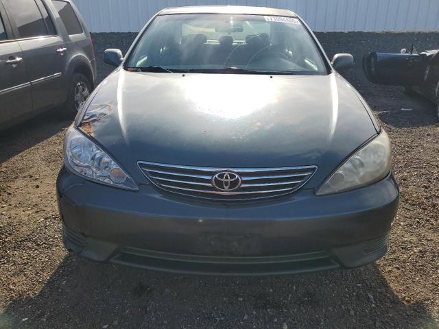 4T1BE32K35U008521 - 2005 TOYOTA CAMRY LE GREEN photo 5