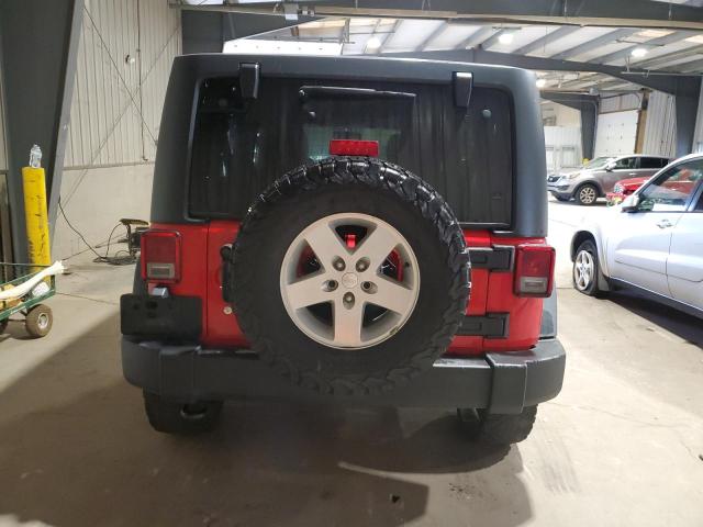 1C4BJWDG6FL702072 - 2015 JEEP WRANGLER U SPORT Rot Foto 6