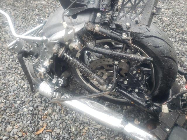 1HD1KHC10MB670075 - 2021 HARLEY-DAVIDSON FLTRX 银色 照片 10