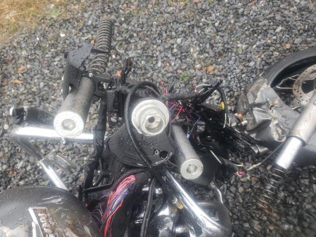 1HD1KHC10MB670075 - 2021 HARLEY-DAVIDSON FLTRX 银色 照片 8