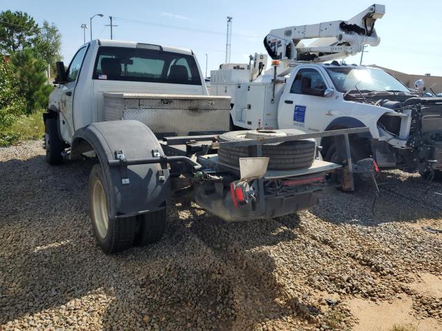 3C7WRMALXJG147300 - 2018 RAM 5500 Biały zdjęcie 2