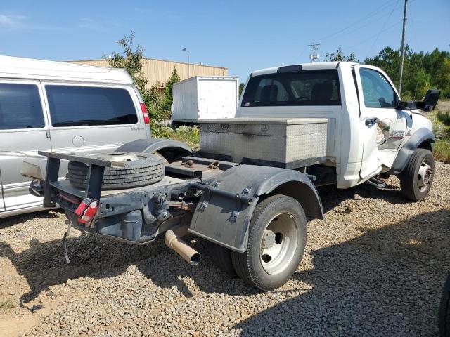 3C7WRMALXJG147300 - 2018 RAM 5500 Biały zdjęcie 3