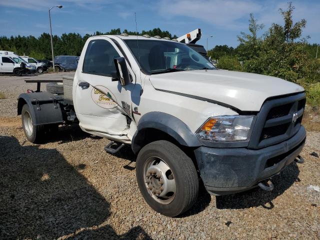 3C7WRMALXJG147300 - 2018 RAM 5500 Biały zdjęcie 4