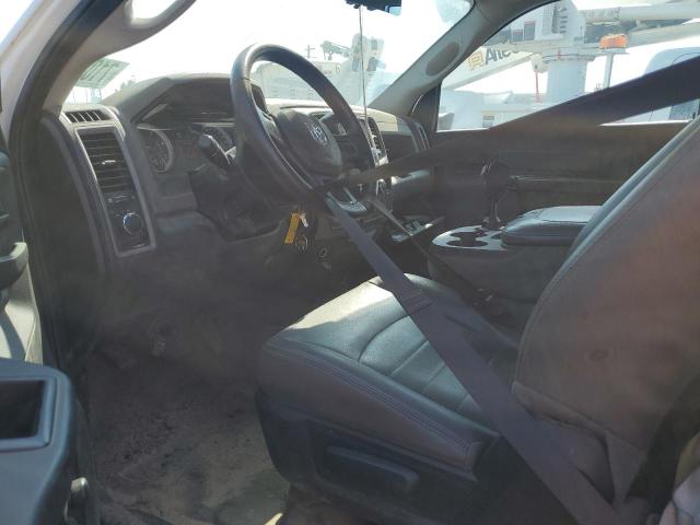 3C7WRMALXJG147300 - 2018 RAM 5500 Biały zdjęcie 7