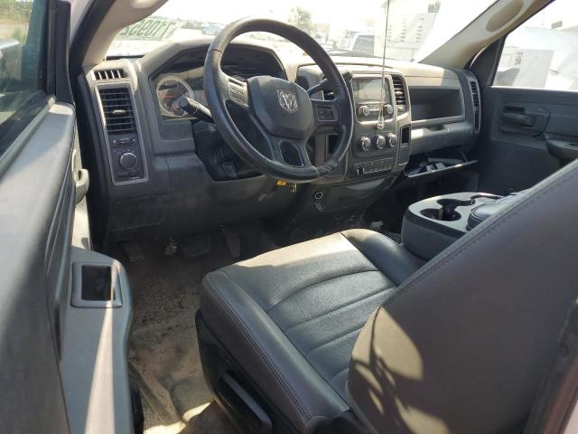 3C7WRMALXJG147300 - 2018 RAM 5500 Biały zdjęcie 8