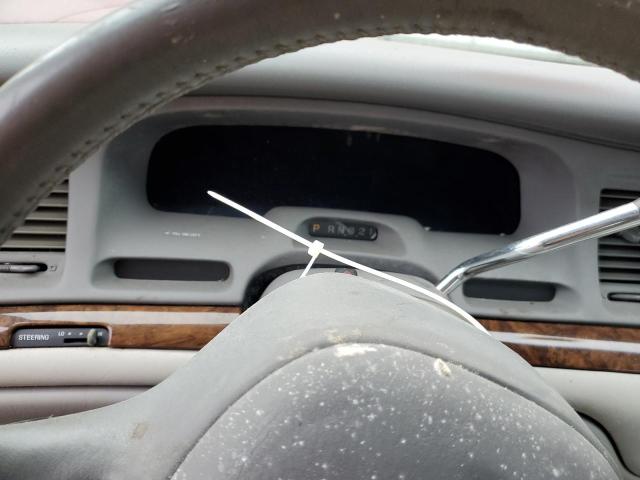 1LNLM81W9VY741156 - 1997 LINCOLN TOWN CAR EXECUTIVE RED photo 9