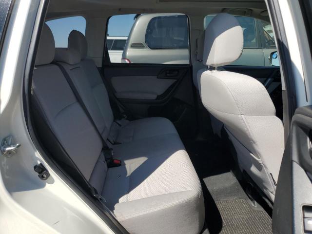 JF2SJAEC3EH491625 - 2014 SUBARU FORESTER 2.5I PREMIUM WHITE photo 10