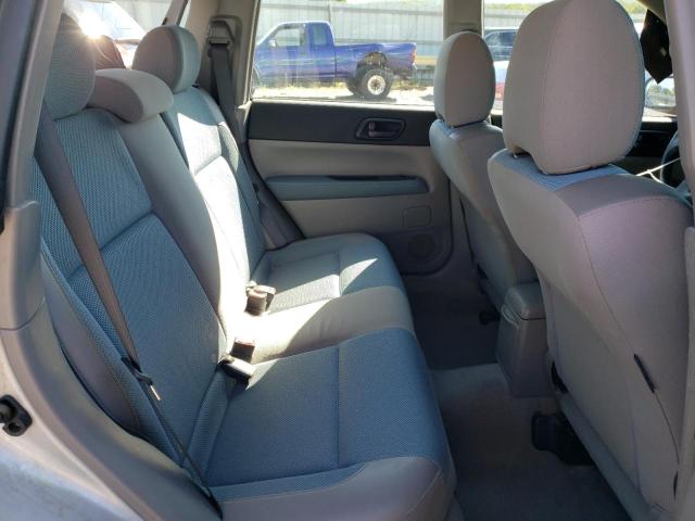 JF1SG63675H728808 - 2005 SUBARU FORESTER 2.5X SILVER photo 11