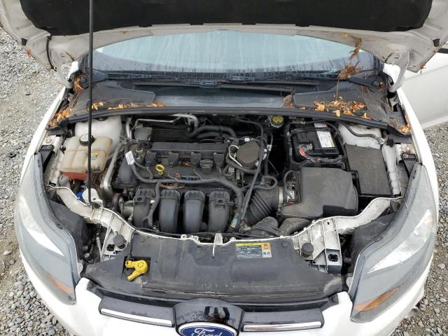 1FAHP3N29CL337351 - 2012 FORD FOCUS TITANIUM WHITE photo 11