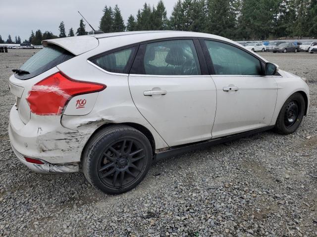 1FAHP3N29CL337351 - 2012 FORD FOCUS TITANIUM WHITE photo 3