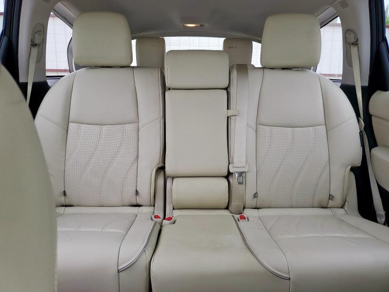 5N1DL0MM7JC528099 - 2018 INFINITI QX60 თეთრი ფოტო 10