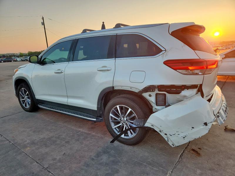 5TDKZRFH8KS571834 - 2019 TOYOTA HIGHLANDER SE WHITE photo 2