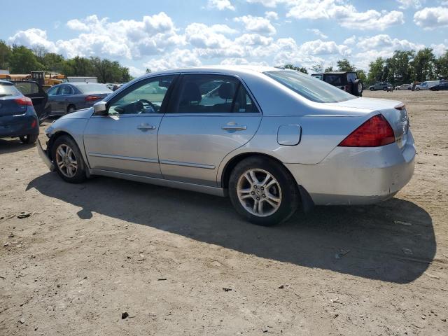 1HGCM56726A179746 - 2006 HONDA ACCORD EX SILVER photo 2