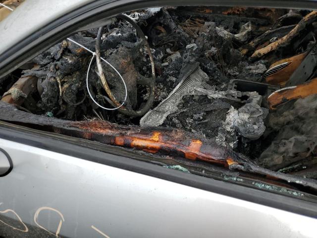 2B3LJ74W28H300228 - 2008 DODGE CHALLENGER SRT-8 银色 照片 7