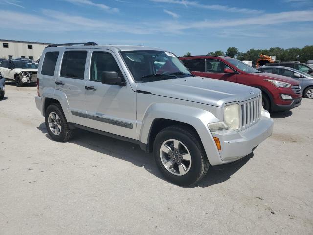 1J8GP28K78W177741 - 2008 JEEP LIBERTY SPORT SILVER photo 4