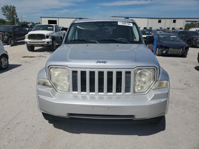 1J8GP28K78W177741 - 2008 JEEP LIBERTY SPORT SILVER photo 5