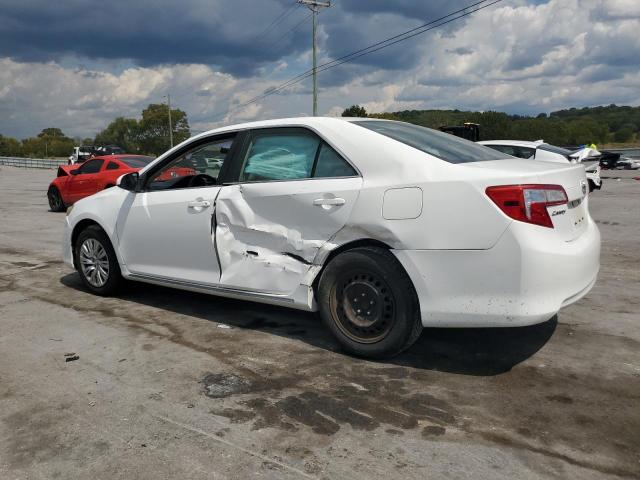 4T1BF1FK2DU261520 - 2013 TOYOTA CAMRY L თეთრი ფოტო 2